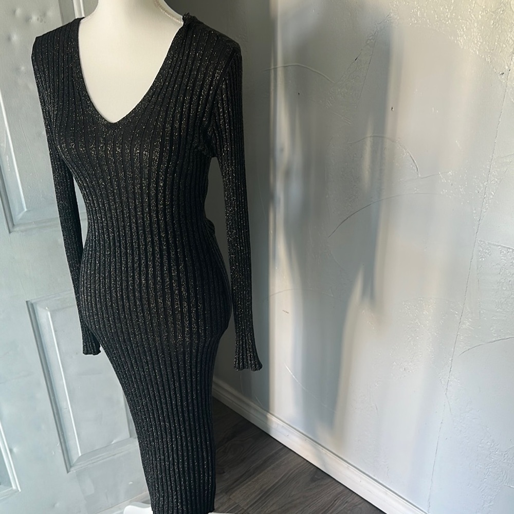 Almost Famous Black Long Sleeve Ribbed Dress - Picture 8 of 9